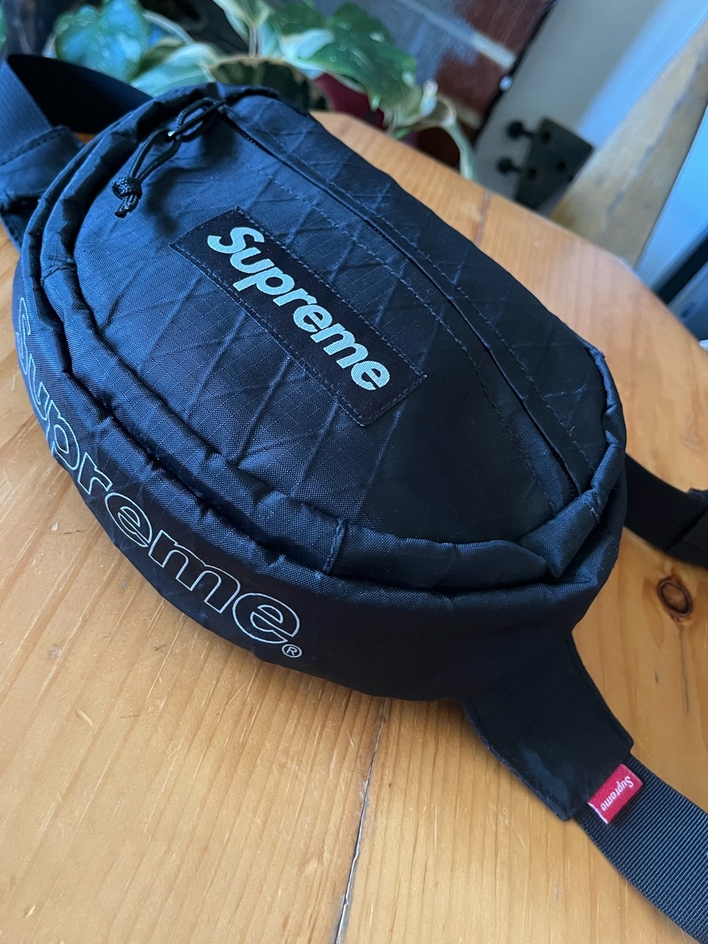 Supreme Waist Bag Fanny Pack Bum Black Logo X-pac USA FW18 Pouch Nylon Crossbody - Picture 1 of 13